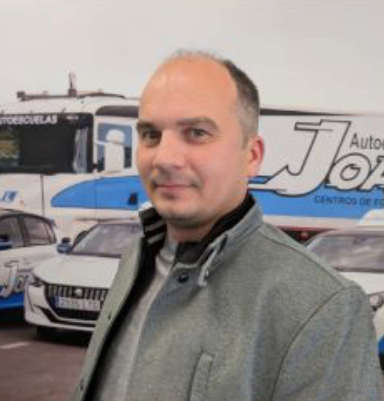Robert-aejoaquin